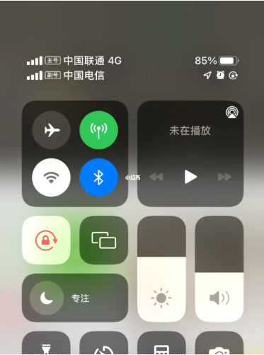 上安乡苹果手机维修分享iPhone双卡信号解决办法 